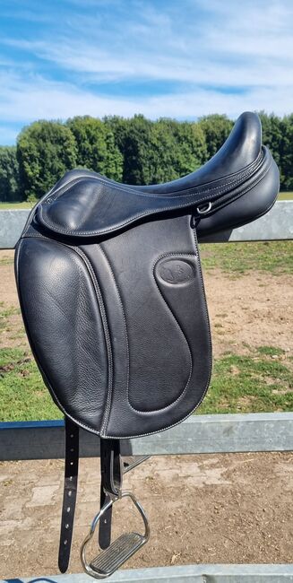 Sattel Vindur von PS / Dressursattel 17 Zoll, PS Vindur, Jessica Specht, Dressage Saddle, Augsburg , Image 4