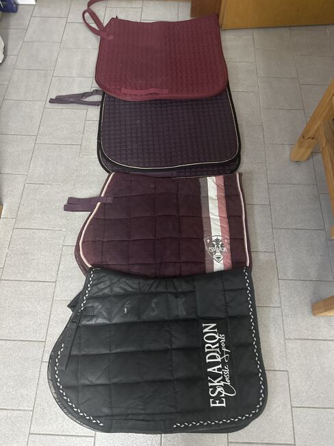 Schabracken, Sophia Huber, Dressage Pads, Böblingen 