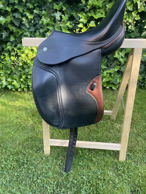 Sattel Butterfly Uta Gräf 18 Zoll, Butterfly  Uta Gräf , Wiebke , Dressage Saddle, Berlin 