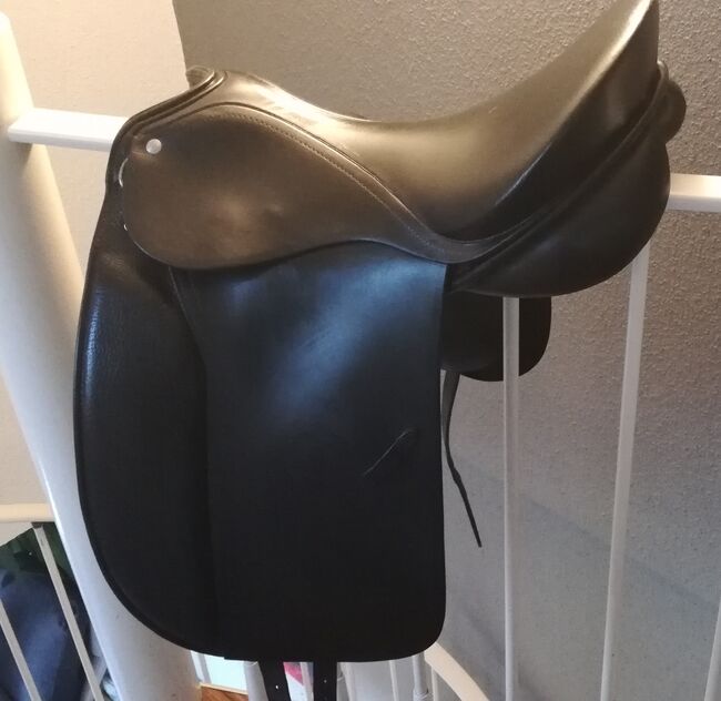 Sattel Dressur Schumacher 17,5 Zoll oder Tausch mit einem Deuber oder Sommer Sattel, Schumacher  Dressur, Andrea, Dressage Saddle, Sassnitz , Image 3