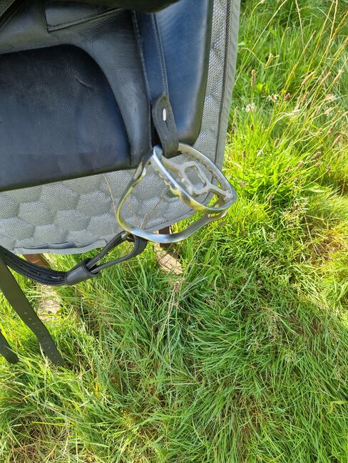 Sattel * Dressursattel * Sommer * Ibero Dressage, Sommer Ibero Dressage, Nicole Bussmann , Dressage Saddle, Greven, Image 11