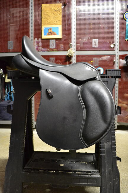 Vielseitigkeitssattel, Wintec, Magdalena Köck, All Purpose Saddle, Bad Kreuzen, Image 2