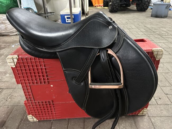 Sattel VS schwarz mit Steigbügel, -riemen und Sattelgurt, Fouganza, bonny, All Purpose Saddle, Korswandt, Image 16