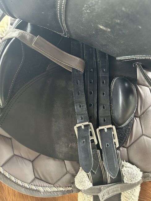 Sattel VS schwarz mit Steigbügel, -riemen und Sattelgurt, Fouganza, bonny, All Purpose Saddle, Korswandt, Image 17