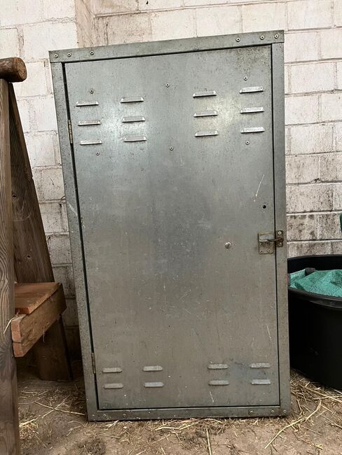 Sattelschrank für 2 Sättel 60x60x106cm, Ute, Tack Locker, Grevenbroich 