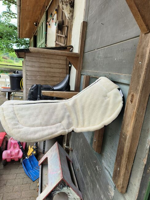 Sattelkissen/Sattelpad mit Webpelz von Marenco, neu-nie gebraucht, Marenco, Mirjam, Other Pads, Baden-Dättwil AG, Image 2