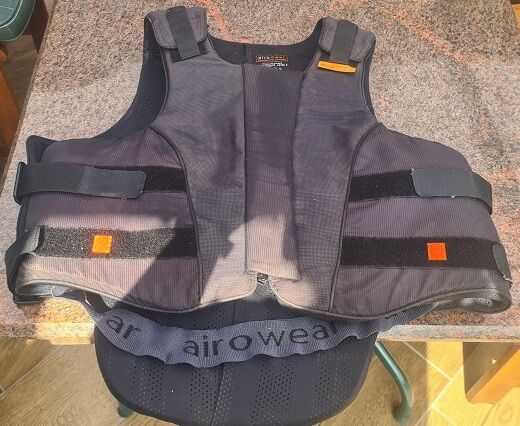 Sicherheitsweste Gr. 40-42, Airowear Womans Outlyne,, Airowear outlyne, Beate, Safety Vests & Back Protectors, Berlin