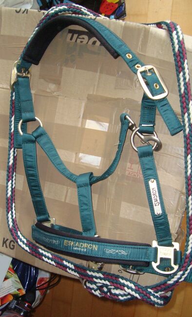 Verkaufe Eskadron Halfter Racinggreen Heritage  Sammlerstück Vollblut, Eskadron Glossy Heritage Racinggreen, >Nordic Horse<, Halters, Image 2