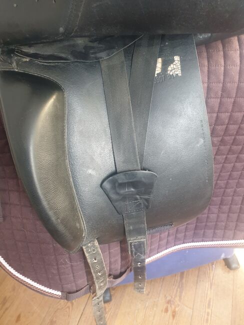 Verkaufe Prestige D1 Dressursattel, Prestige  D1 Engelke , Viola Golm, Dressage Saddle, Mannheim, Image 3