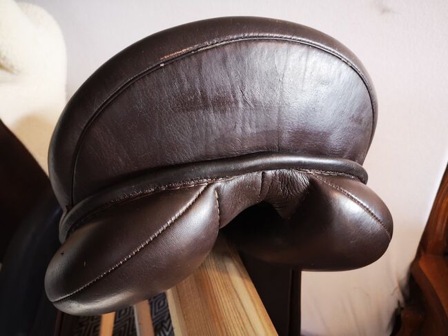 Verkaufe dunkelbraunen Dressursattel, Neuss Premium, RSeidl, Dressage Saddle, Ober Rosenauerwald, Image 4