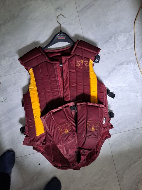 Sicherheitsweste, Andrea Weiermann-Lietz , Safety Vests & Back Protectors, Dortmund Lanstrop , Image 4