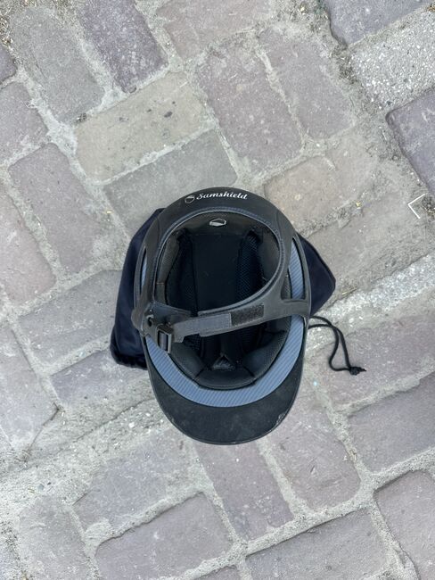 Samshield Swarovski almost new, Samshield Shadowmat, Danine Van de waterlaat, Riding Helmets, Eindhoven, Image 7