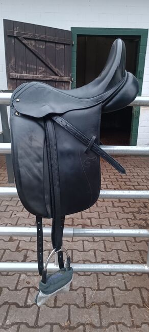 Sankey Just L/S Dressursattel 17,5", Sankey Anke Just, Victoria Enke , Dressage Saddle, Enger, Image 3