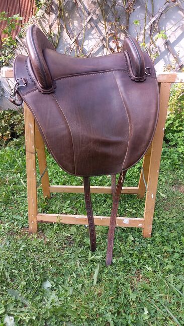 Sattel Barocco Hidalgo Lederbaum kaum genutzte Klettkissen 42 cm, Hidalgo Barrocco, Janine, Sonstiger Sattel, Bonn