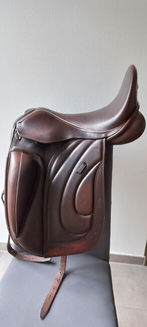Sattel Dressur Hidalgo Roma 18" braun Leder, Hidalgo Roma, Anja Primus, Dressursattel, Salzbergen
