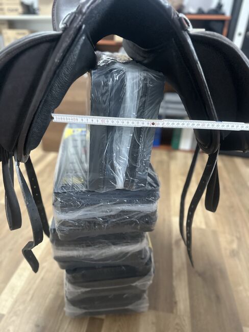 Sattel Scouty von Sattelglück, Sattelglück Treckingsattel Scouty, Sabine, Wanderreitsattel, Blumau, Abbildung 10