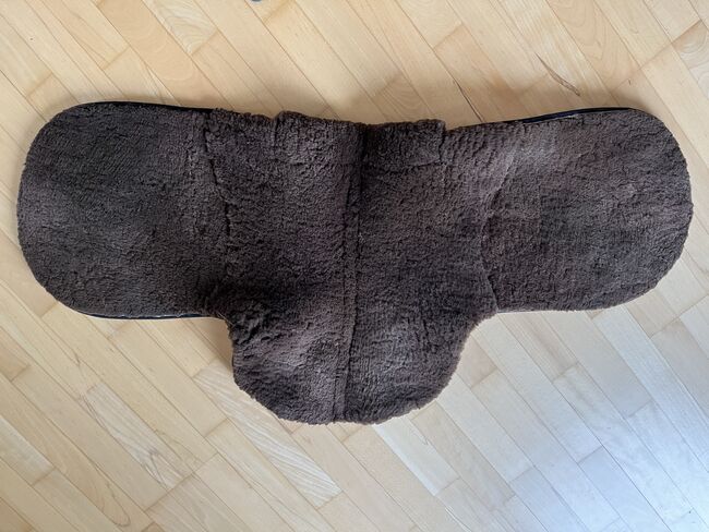 Satteldecke mit echtem Lammfell, Reitsport Engel, Petra, Andere Pads, Stegaurach, Abbildung 2