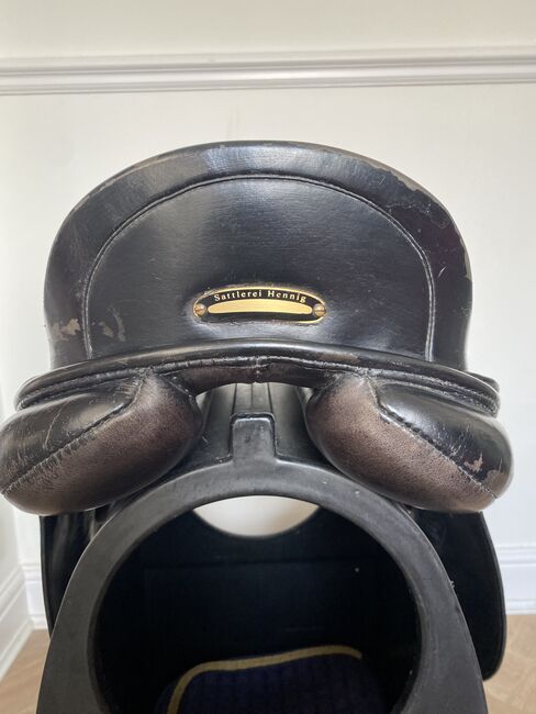 Sattlerei Hennig black dressage saddle 17.5 medium, Sattlerei Hennig, Kim, Siodła ujeżdżeniowe, Chelmsford, Image 4
