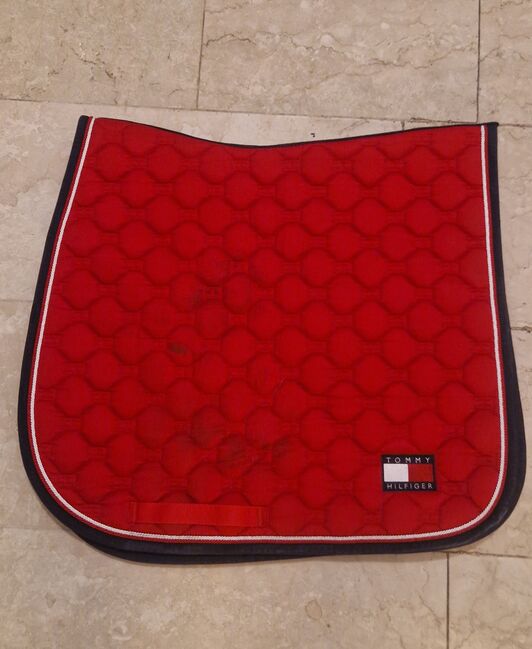 Schabracke Tommy Hilfiger, T.Hilfiger, Christina Barwannowitz , Schabracken, Enkenbach