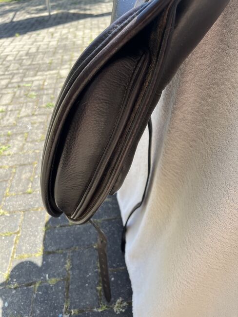 Schleese Dressursattel AS Rike 2-17“, Schleese AS RIKE, Ivonne Andres, Dressage Saddle, Großheringen , Image 10