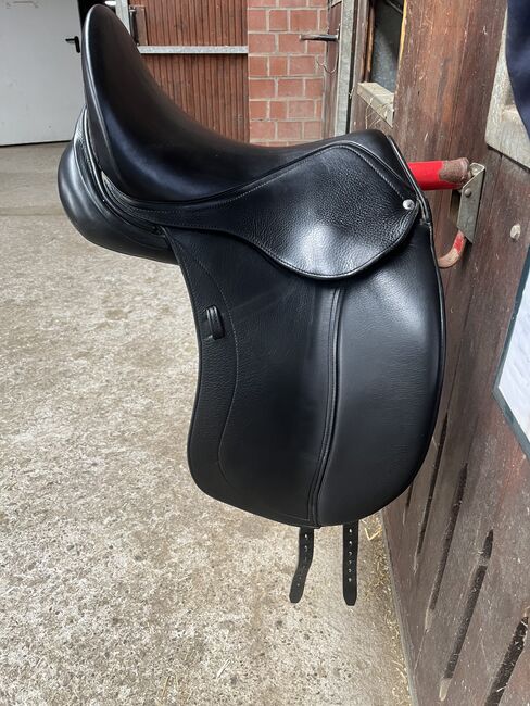 Schleese ProLight Pro Light Dressursattel 17,5 Zoll, Schleese  ProLight, Fabienne, Dressage Saddle, Wuppertal, Image 2