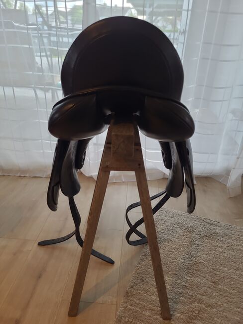 Schleese Sattel 17,5 Zoll,Modell Bubi aus 2018, Schleese Bubi, Isabel , Dressage Saddle, Kirchhain, Image 4