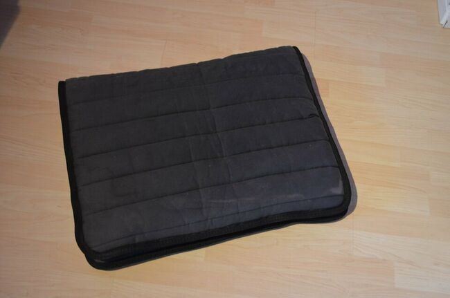Schwarzes Puffpad, No name, Patricia, Andere Pads, Poyenberg, Abbildung 2