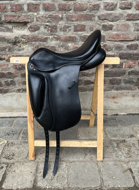 SeaBis Dressursattel Vigo 18“ in schwarz, SeaBis Vigo, Marina Anders, Dressage Saddle, Rommerskirchen