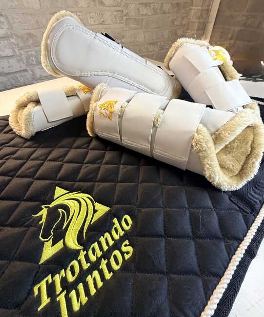 Tendon boots Premium, Trotando Juntos  Protection set tendon boots, Maite (Productos Ecuestres Trotando Juntos S.L), Gamaschen, Palau solita y plegamans
