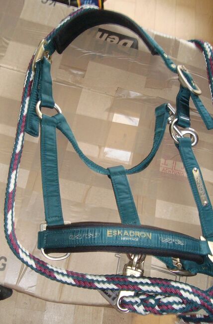 Verkaufe Eskadron Halfter Racinggreen Heritage  Sammlerstück Vollblut, Eskadron Glossy Heritage Racinggreen, >Nordic Horse<, Halters, Image 3