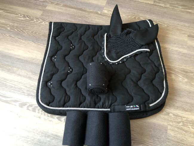 Schabracken Set, Schneepferd/ HKM, Hannah, Dressage Pads, Dinslaken, Image 2