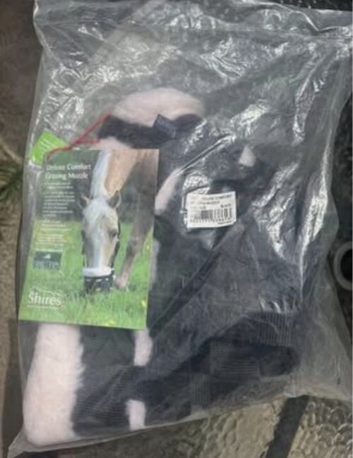 Shires Deluxe Comfort Full Size Grazing Muzzle BNWT, Shires Deluxe Comfort, Kayleigh, Training Aids, Warrington
