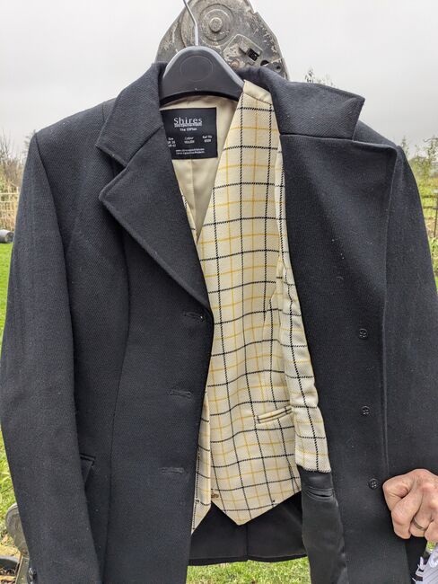 Shires Marlborough Hunting Jacket with waistcoat, Shires Marlborough, Janice hamer, Kurtki jeździeckie i kamizelki, Pr26 9hq