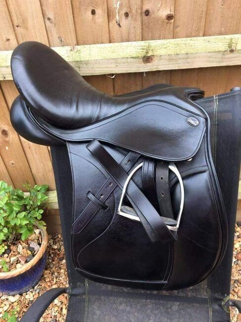 Shires  Optimus leather saddle, Jade , All Purpose Saddle, Norwich