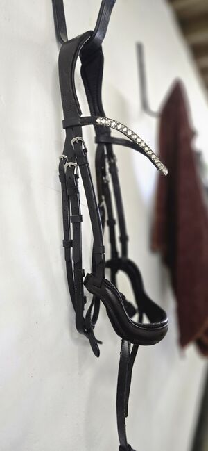 Shires Velocity Bridle Brown Full sized., Shires  Velocity, Nicola Cawley, Bridles & Headstalls, Witham, Image 2