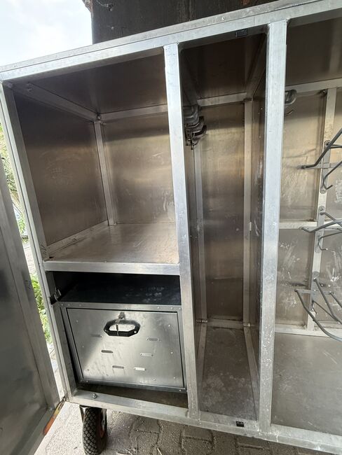 Turnierschrank, sattelschrank, Keine, Annette Wolter, Tack Locker, Dortmund, Image 4