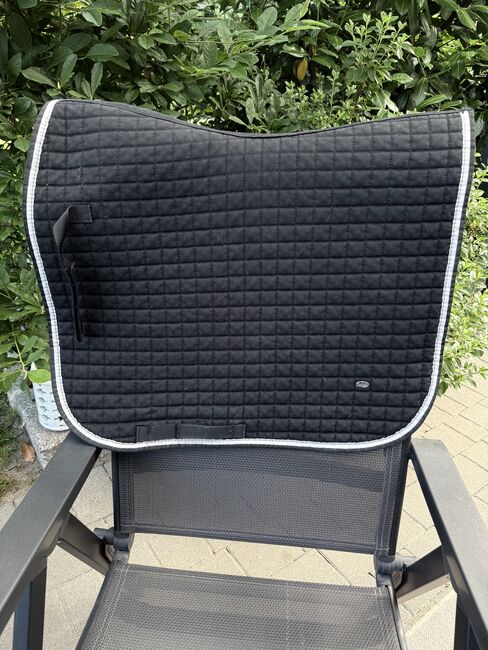 Showmaster Schabracke DL / WB / schwarz, Showmaster, Julia B., Schabracken, Hopsten