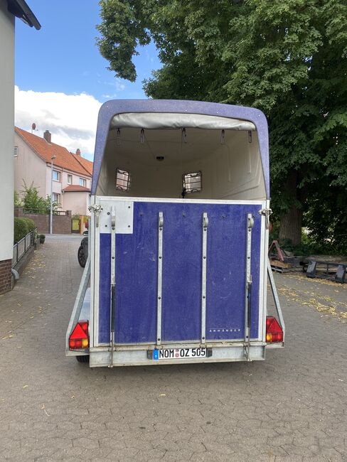 Siemsglüss Pferdeanhänger Blau-Glitzer mit Sattelkammer, Siemsglüss  Pferdeanhänger 2000 kg TÜV 12/2023 mit Sattelkammer , Erika , Horse Trailers, Ammensen , Image 3