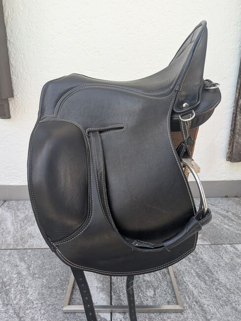 Signum Classic mit Tulipa Blatt, Signum Classic Sondermodell mit Tulipa Blatt, Saskia, Dressage Saddle, Helmbrechts, Image 2
