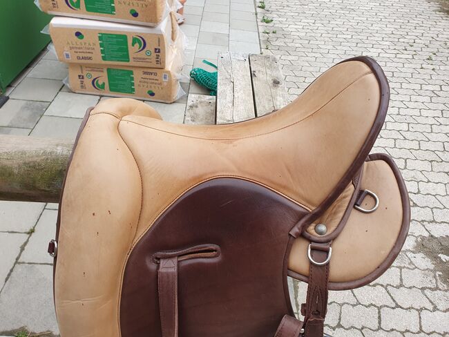 Signum Lotus Sattel 17,5 Zoll, nur 2 Jahre gebraucht, Signum Lotus, Angela Müller-Patzak , Wanderreitsattel, Stockdorf , Abbildung 6