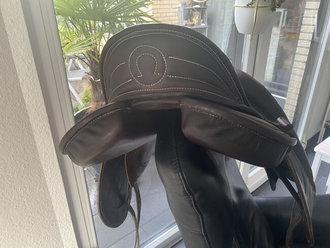 Signum Omega Lotus 18 Zoll, Signum  Omega Lotus , Ronja , Dressage Saddle, Wunstorf , Image 7