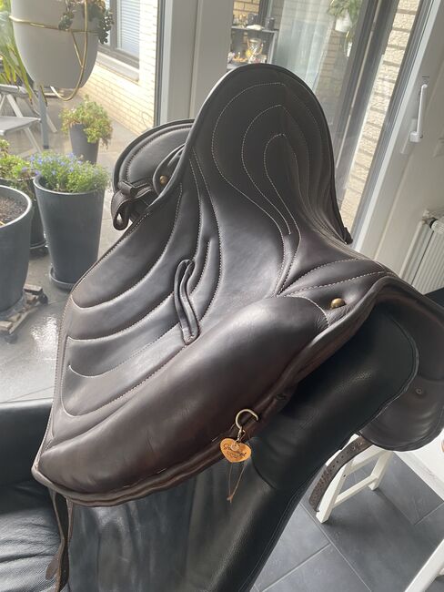 Signum Omega Lotus 18 Zoll, Signum  Omega Lotus , Ronja , Dressage Saddle, Wunstorf 