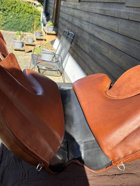 Signum Omega Mercedes Sattel Bj. 2023 - NP 4.060,00 EUR, Signum Omega Mercedes - Sondermodell, A.S., Endurance Saddle, Fargau, Image 4