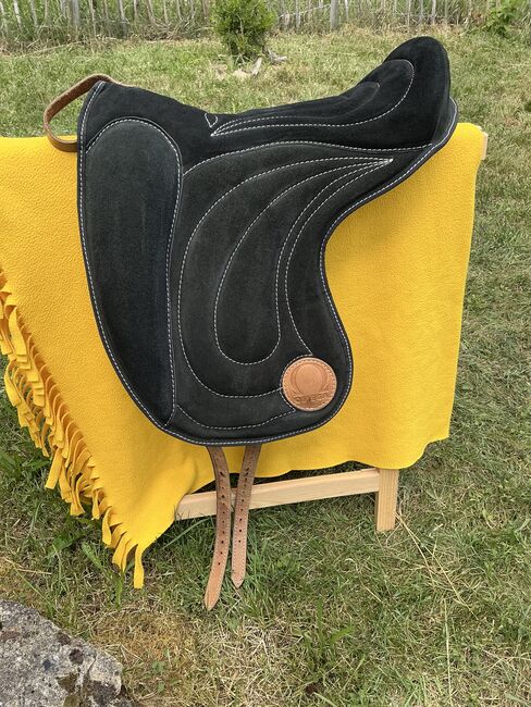 Signum Pad Dressage, schwarz M mit Klettkissen, Signum Dressage, Preis, Reitpad, Würzburg 