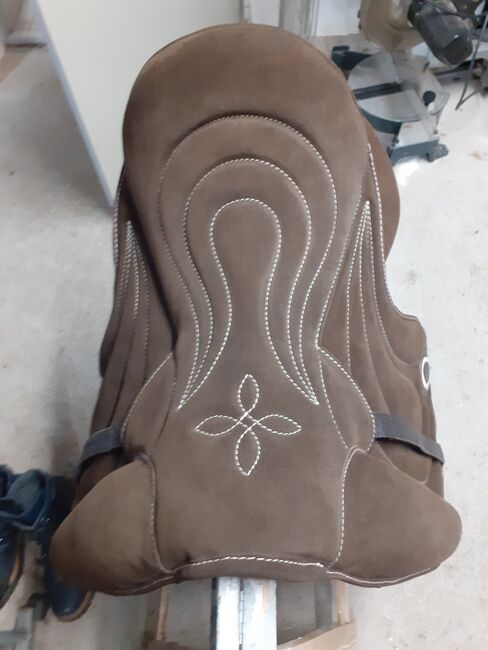 Signum Paddle&Klettkissen&Fitting System Bundle( Schoko,Größe L), Signum Signum Paddle,incl.Klettkissen,Fitting System und Monosteigbügelriemen, Daniela Stutz, Treeless Saddle, Möckmühl, Image 4