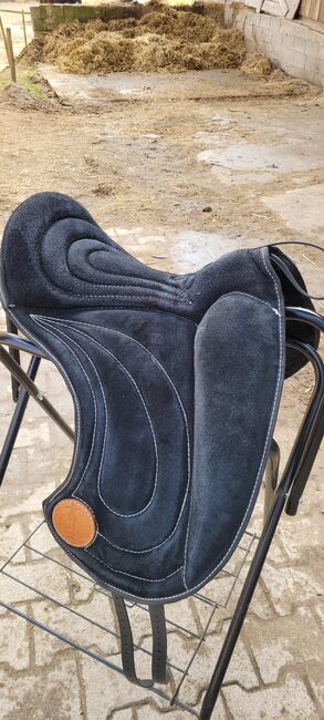 Signum Reitpad Omega Dressage Kenzie Dysli Gr. M, Signum , Claudia , Bareback pads, Stegen 