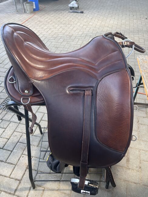 Signum Sattel / Sitz Tulipa / Pauschen Classic, Signum Tulipa / Classic Pauschen, Daniela , Dressage Saddle, Thür, Image 4