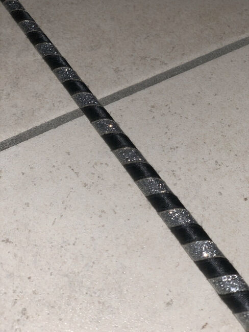 Silber-schwarze Gerte mit Glitzer, 80 cm lang mit Schlag, Sabine, Gerten & Springgerten, Ansbach 