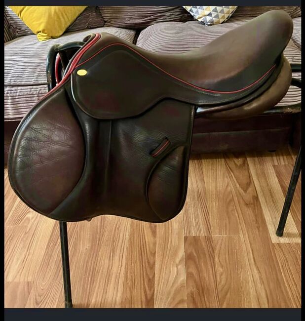 Silhouette Charlesworth jump saddle, Silhouette  Charlesworth , Emma Green , Springsattel, Litherland