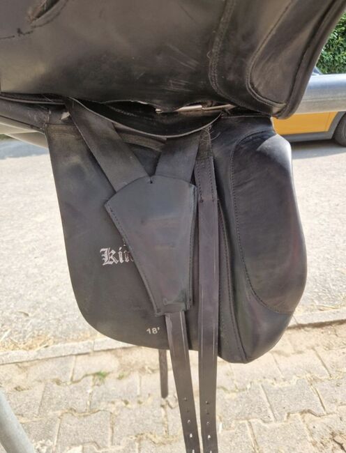 Kingsley Sattel schwarz 18 Zoll, Kingsley, E.M., Siodła ujeżdżeniowe, Waiblingen, Image 9